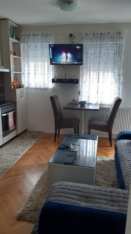 Apartman Luna Apartment Valjevo Exterior photo